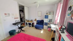 Photo 9- click for photo gallery